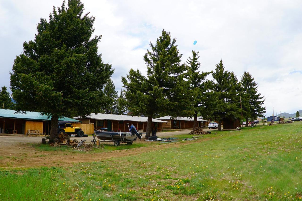 Eagle Nest Fly Shack & Lodge Eksteriør billede